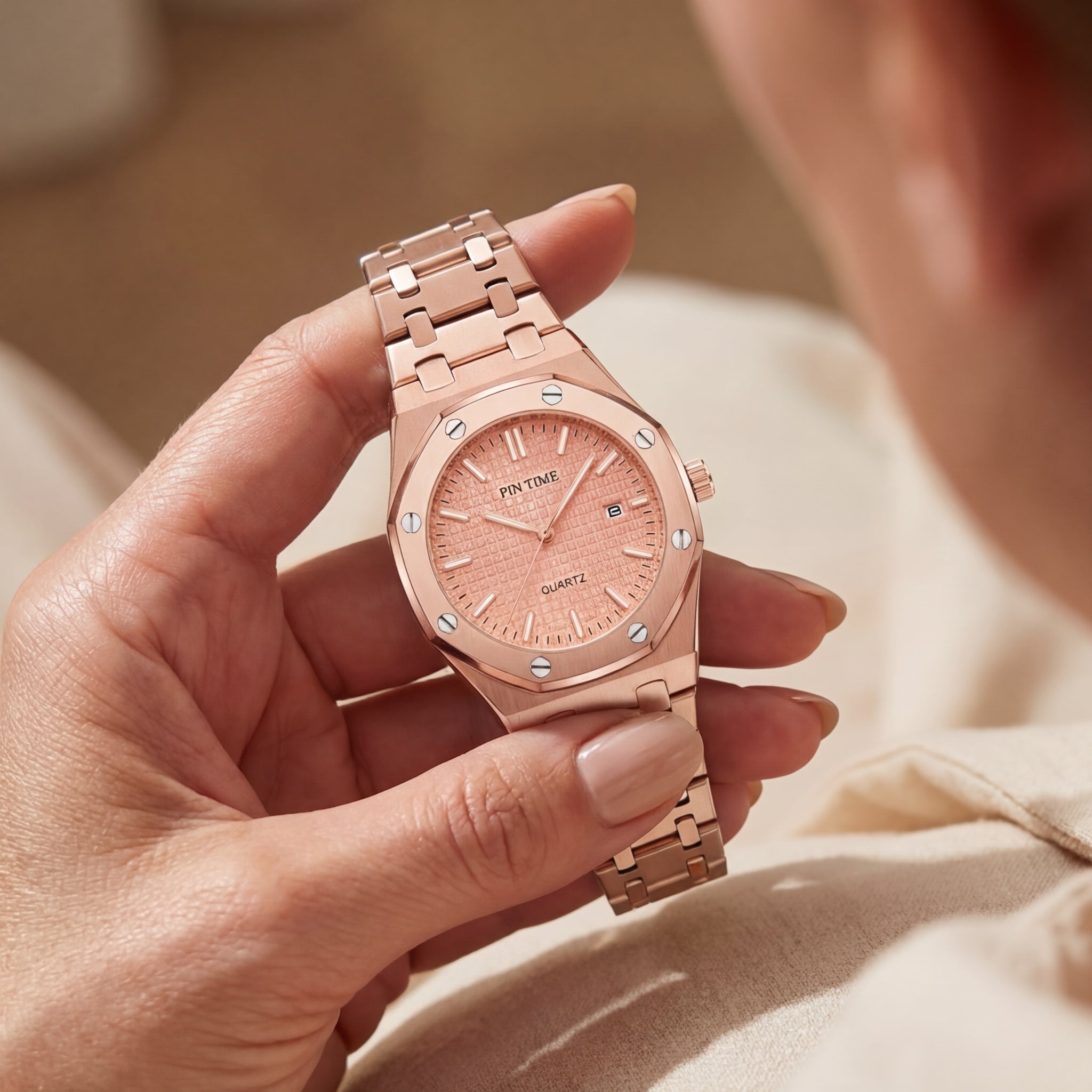 Montre Quartz Automatique Plaqué Or Rose pour Femme